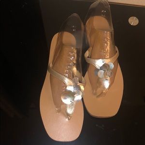 Unique iridescent shell sandals -size 6